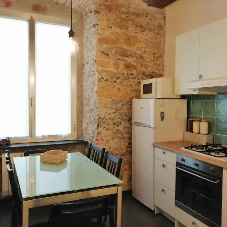 Lägenhet Il Mezzero All' Acquario *